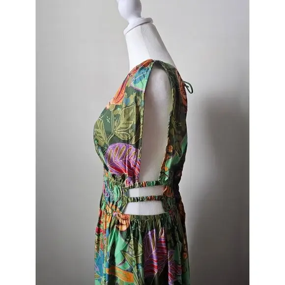 Indulge Style Deep Double V-Neck Green Smocked Floral Maxi Dress Size XL - Picture 5 of 7